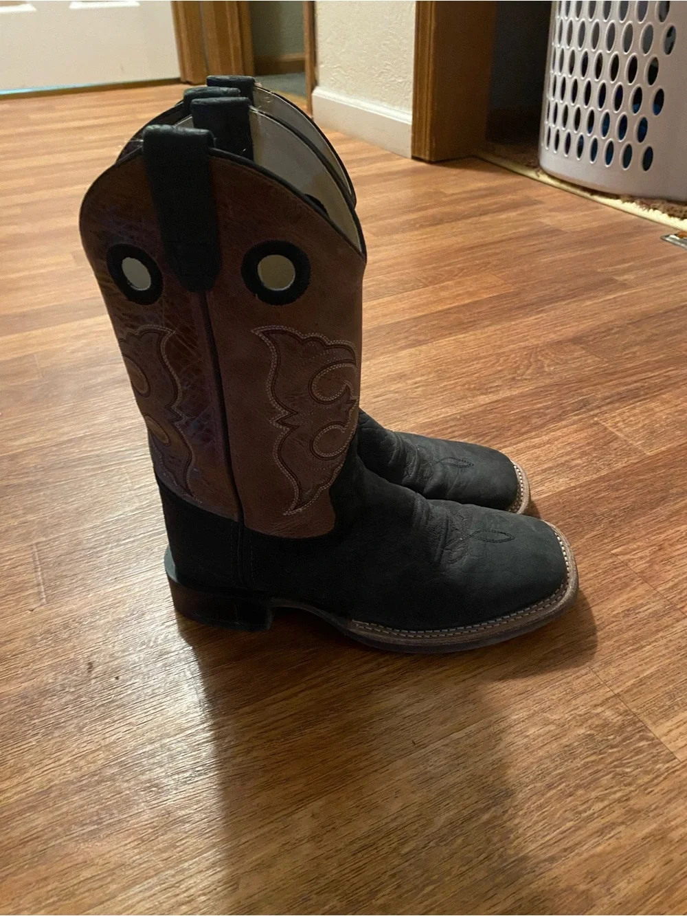 Old West Black Foot Brown Shaft Western Pull-On Boots Boys size 5